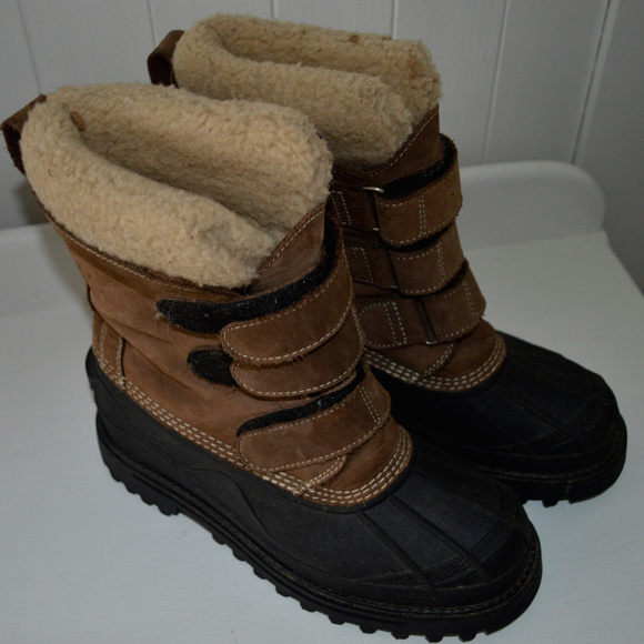 L.L. Bean Other - LL Bean Winter Boots Fleece Lined Leather 7 Med.